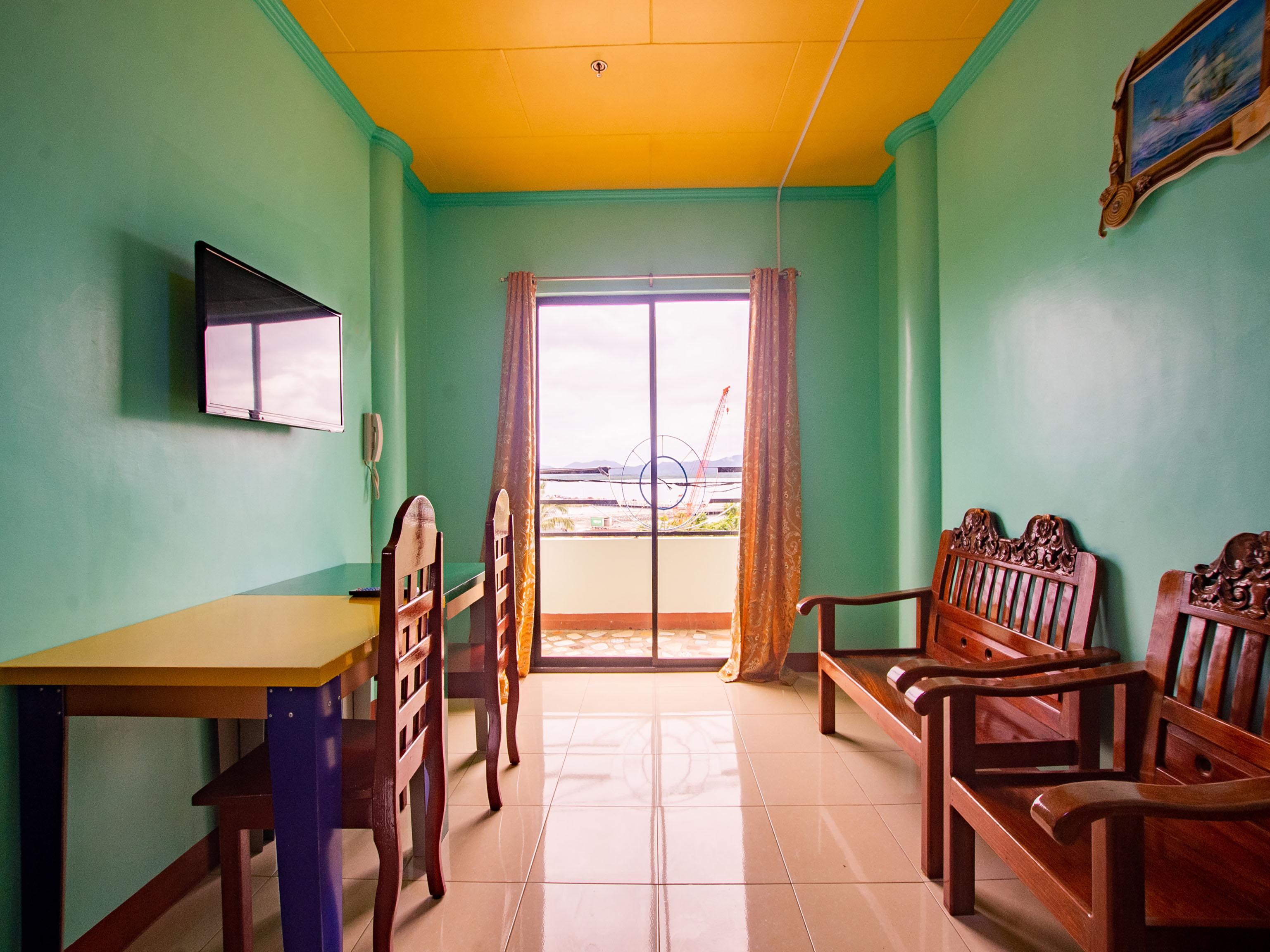 Oyo 554 Dads Bayview Pension Пуэрто-Принцеса Экстерьер фото